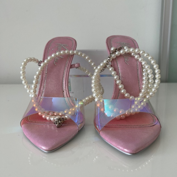 Kandee Pearl Mules - Picture 1 of 4